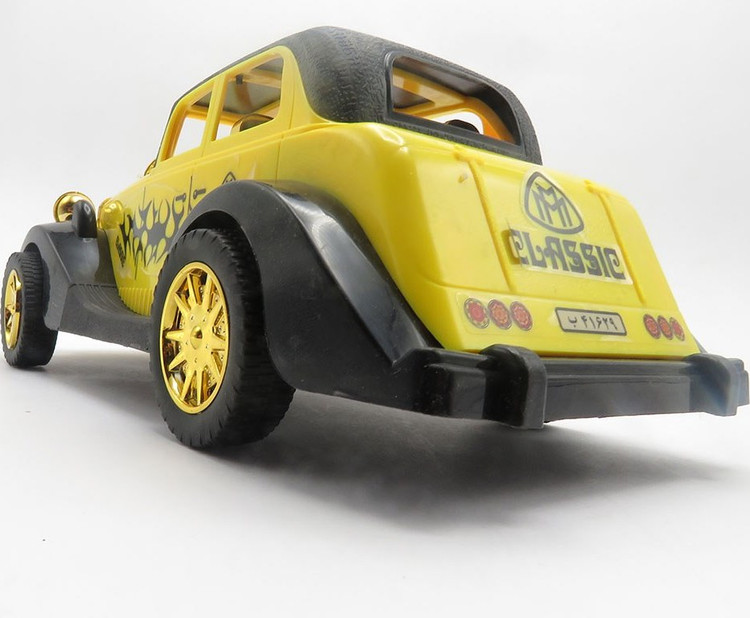 ماشین اسباب بازی بنز می باخ درج توی