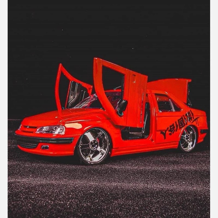 ماشین اسباب بازی پژو پارس شوتی